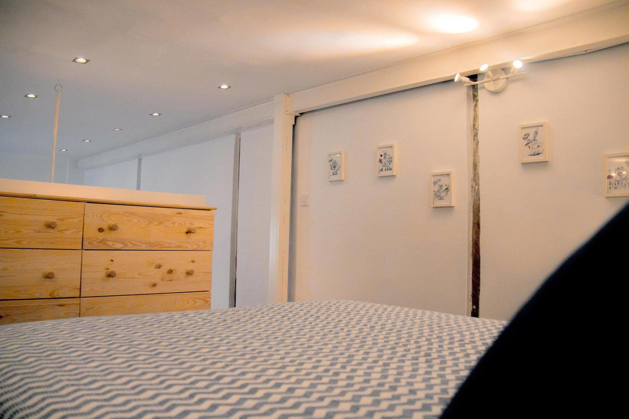 Lollipop Flats City Centre Suite Madrid Eksteriør billede