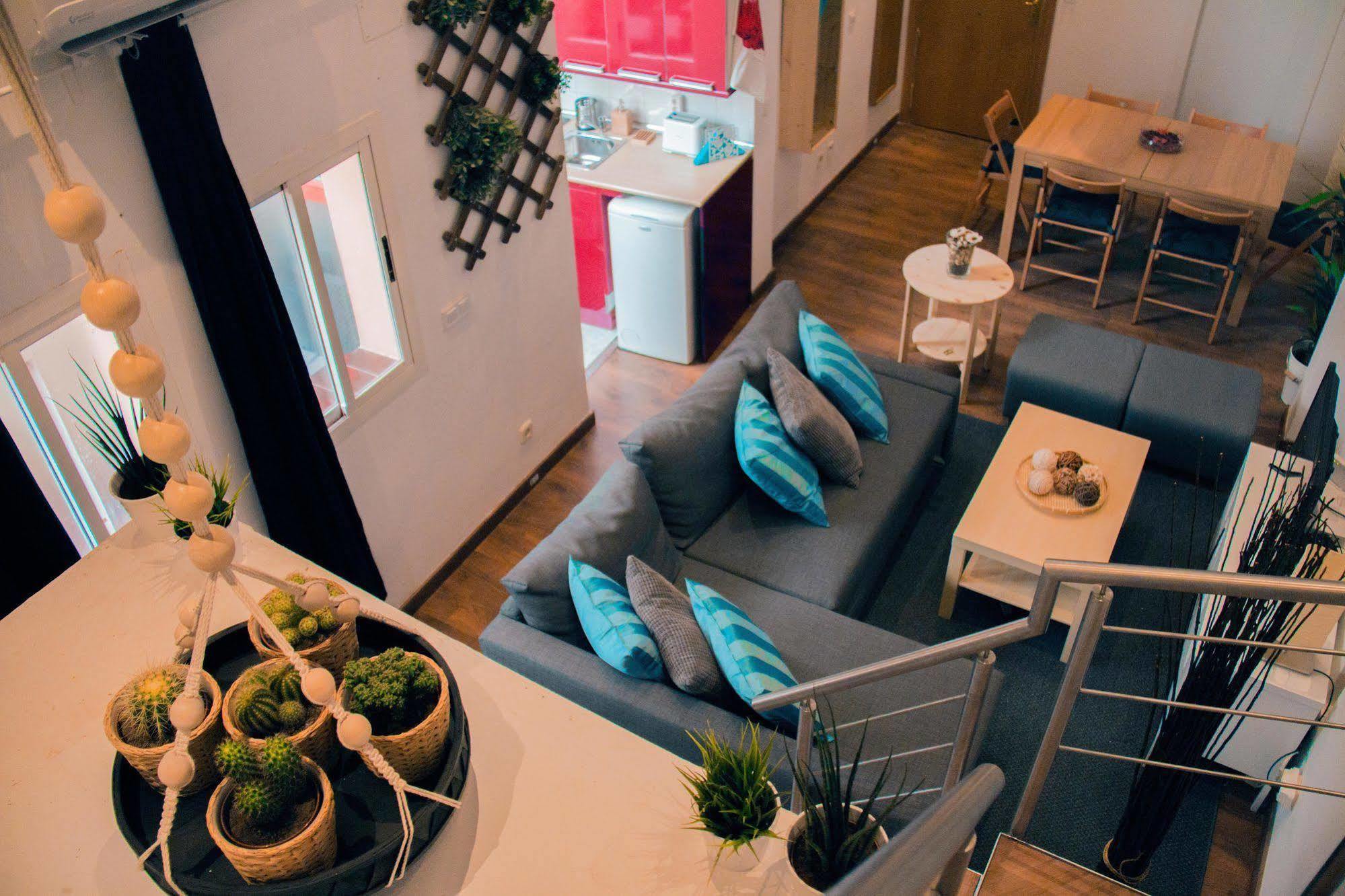 Lollipop Flats City Centre Suite Madrid Eksteriør billede